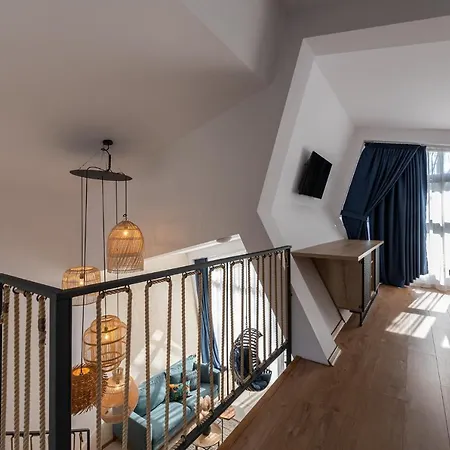 酒店 Utopia Forest 3*