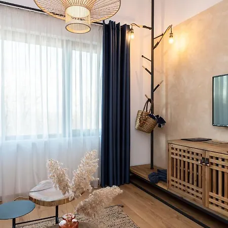 Utopia Forest 酒店