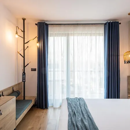 Utopia Forest Hotel 3*