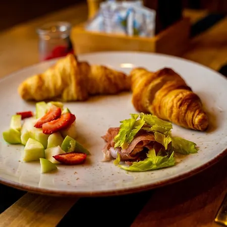 Utopia Forest 3* 布尔加斯