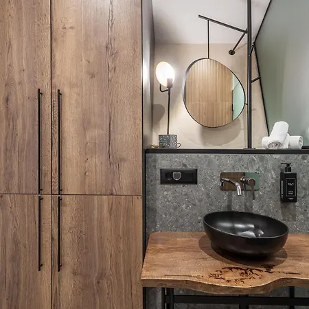 Utopia Forest 酒店 3*