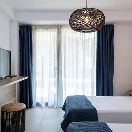 Хотел утопия форест